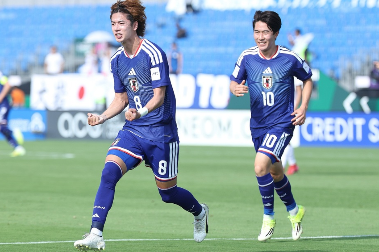 意昂体育平台官网-U23亚洲杯险爆冷！卫冕冠军翻盘：5-3进四强 中国队成唯一0失球队